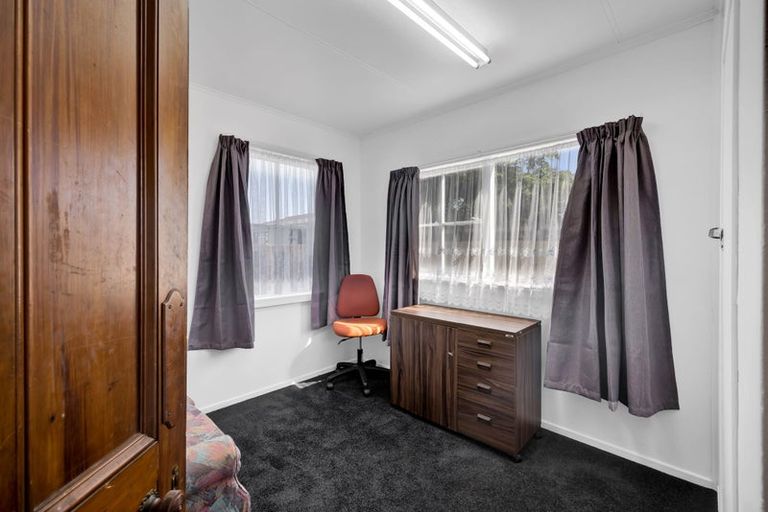 Photo of property in 3 Victoria Street, Hawera, 4610