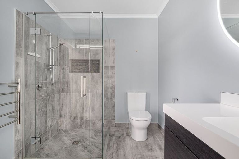 Photo of property in 8 Awatiro Drive, Kaukapakapa, 0871