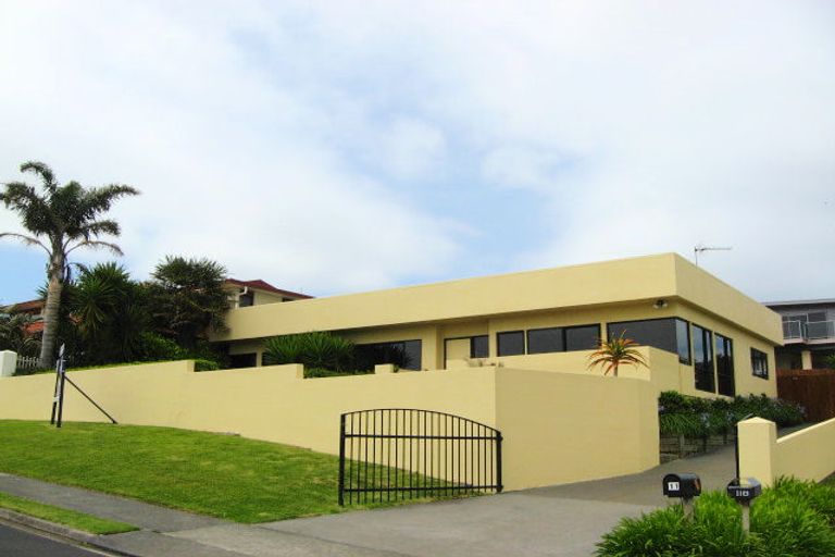 Photo of property in 11 Pacific Parade, Army Bay, Whangaparaoa, 0930