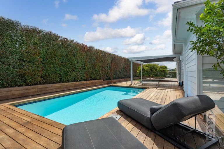 Photo of property in 25 George Street, Riverhead, 0820