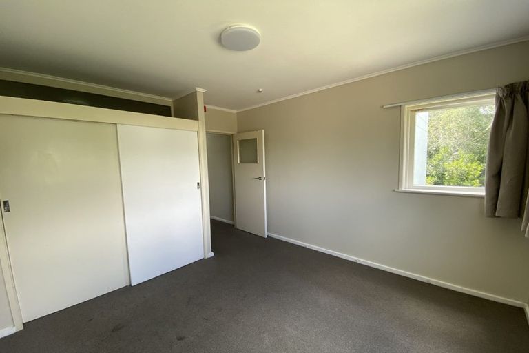 Photo of property in 95 Farmer Crescent, Taita, Lower Hutt, 5011
