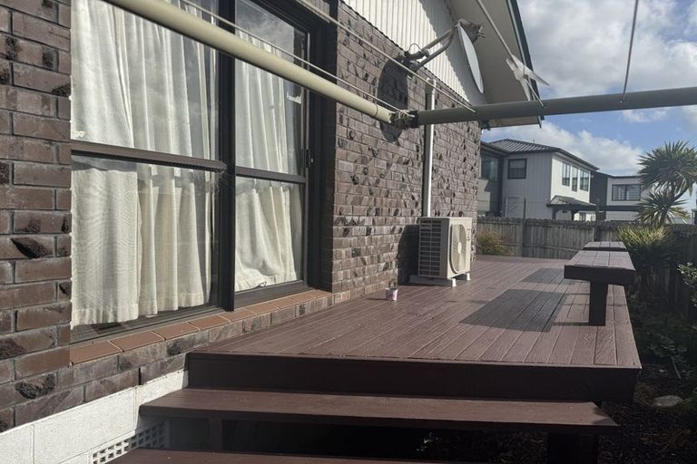 Photo of property in 46 Hutchinsons Road, Bucklands Beach, Auckland, 2014