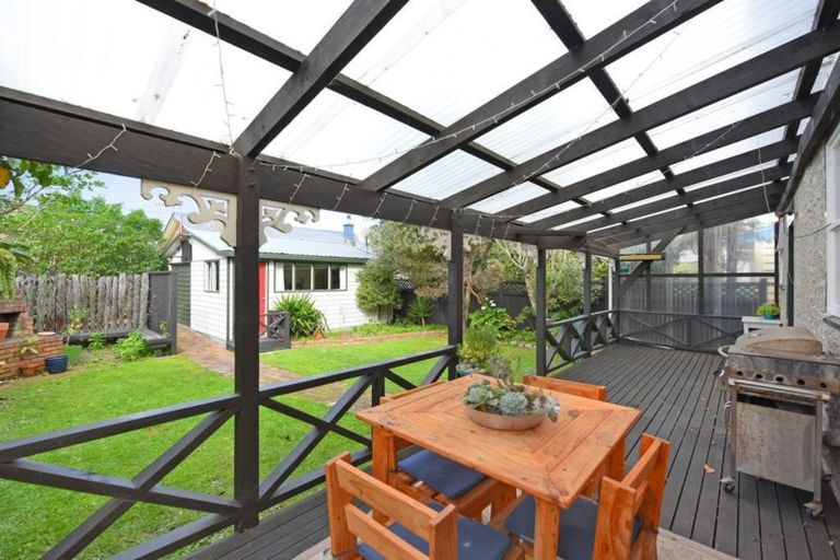 Photo of property in 26 Britannia Street, Petone, Lower Hutt, 5012