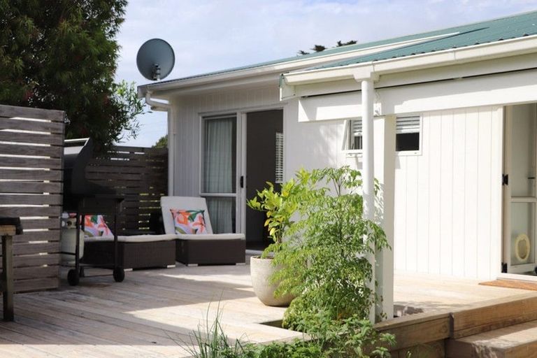 Photo of property in 19 Molesworth Drive, Mangawhai, 0505