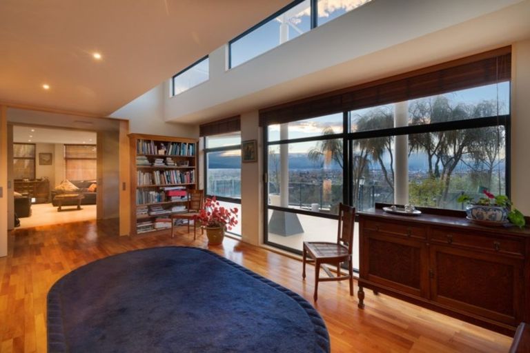 Photo of property in 35 Major Aitken Drive, Huntsbury, Christchurch, 8022