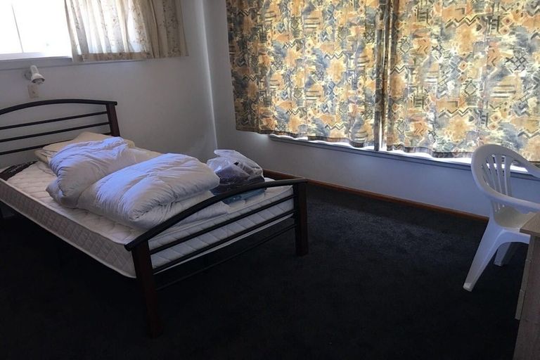 Photo of property in 27 Maidstone Road, Ilam, Christchurch, 8041