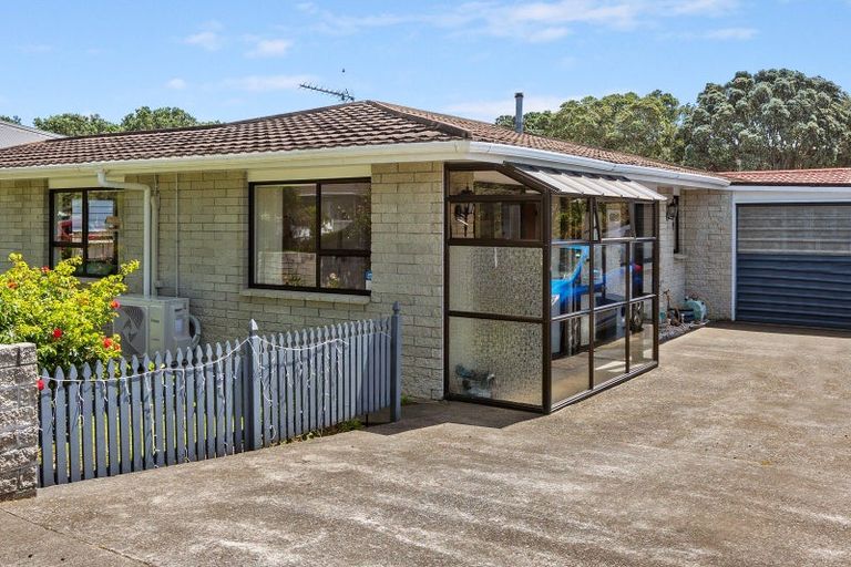 Photo of property in 3 Bell Street, Welbourn, New Plymouth, 4310