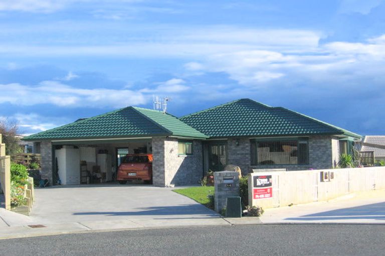Photo of property in 14 Maurton Place, Onerahi, Whangarei, 0110