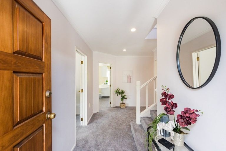 Photo of property in 15a Phoenix Avenue, Hokowhitu, Palmerston North, 4410