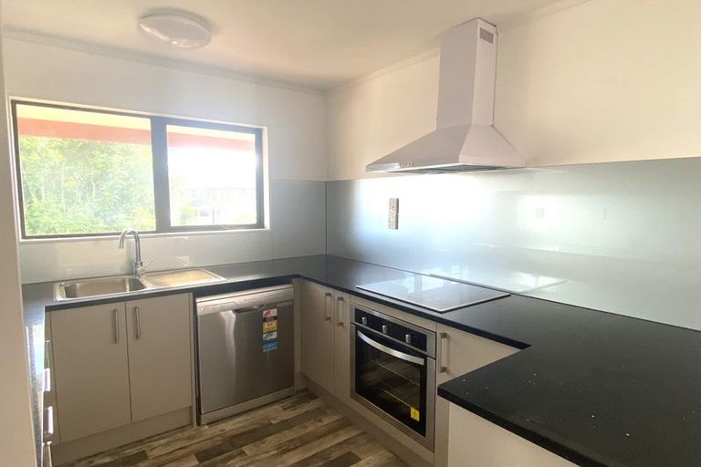 Photo of property in 1/17 Ervine Place, Bucklands Beach, Auckland, 2014