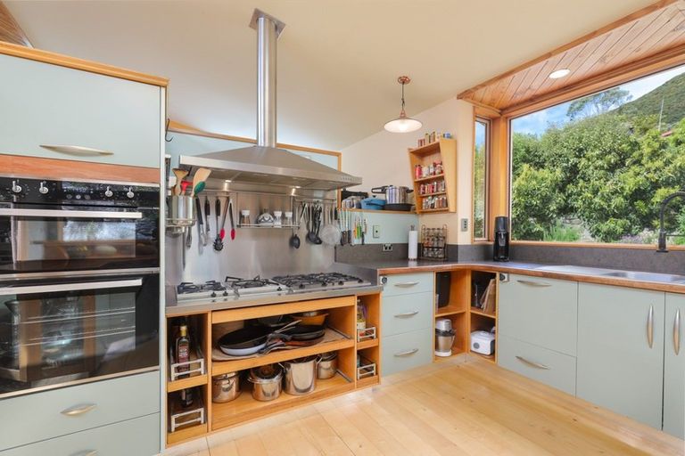 Photo of property in 30 Airlie Street, Glenduan, Nelson, 7071