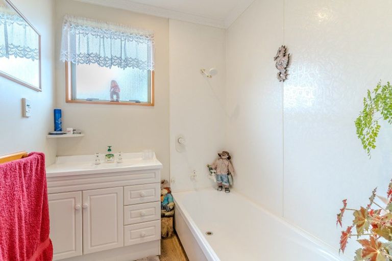 Photo of property in 64 Perth Street, Mosgiel, 9024