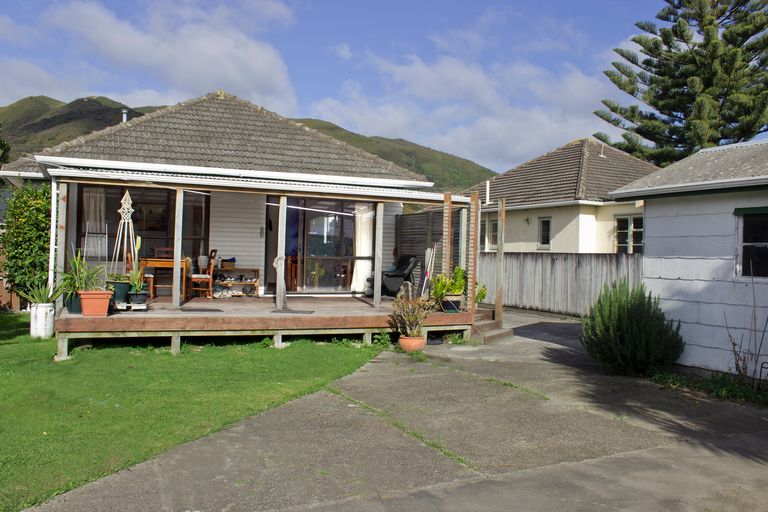 Photo of property in 25 Haig Street, Waterloo, Lower Hutt, 5011