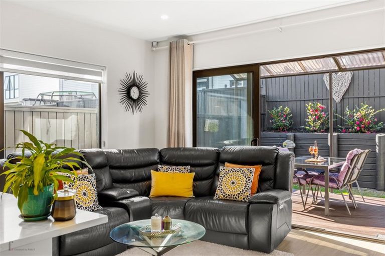 Photo of property in 6 Hiki Street, Hobsonville, Auckland, 0616