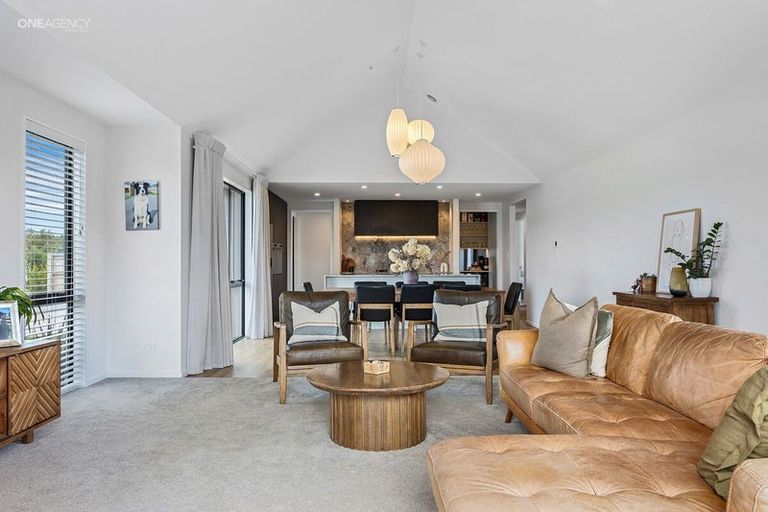 Photo of property in 46 Mcquillan Avenue, Woodend, 7610