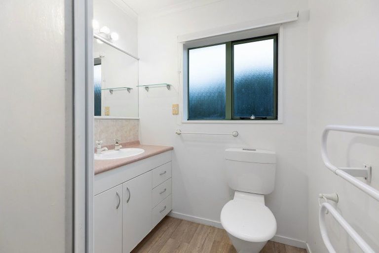 Photo of property in 10 Homestead Place, Welcome Bay, Tauranga, 3112