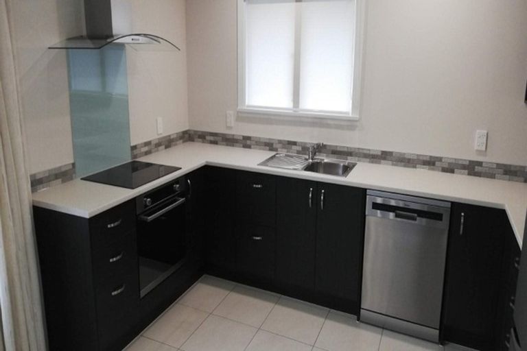 Photo of property in 23 Greenhurst Street, Sockburn, Christchurch, 8042