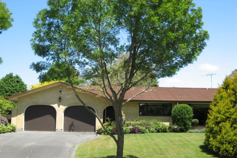 Photo of property in 29 Strathean Avenue, Avonhead, Christchurch, 8042