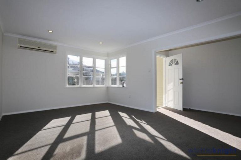 Photo of property in 31 Hollyford Avenue, Bryndwr, Christchurch, 8053