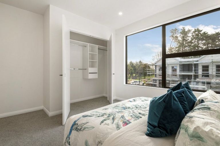 Photo of property in 24 Yellow Pear Lane, Karaka, 2578