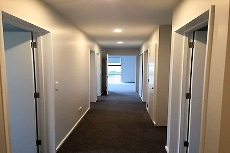 Photo of property in 6 Robalan Close, Halswell, Christchurch, 8025