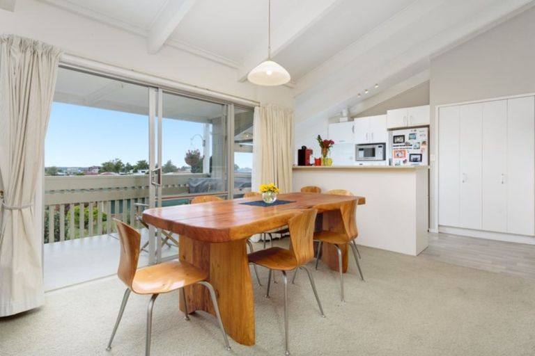 Photo of property in 59 Freyberg Street, Otumoetai, Tauranga, 3110