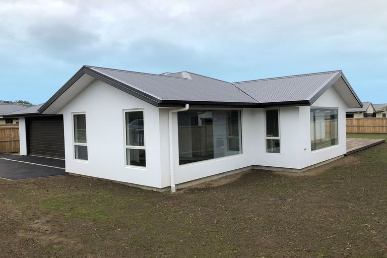 Photo of property in 117 Wingatui Road, Mosgiel, 9024