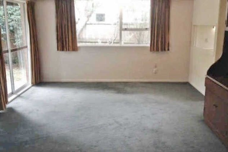 Photo of property in 77 Garreg Road, Bryndwr, Christchurch, 8052