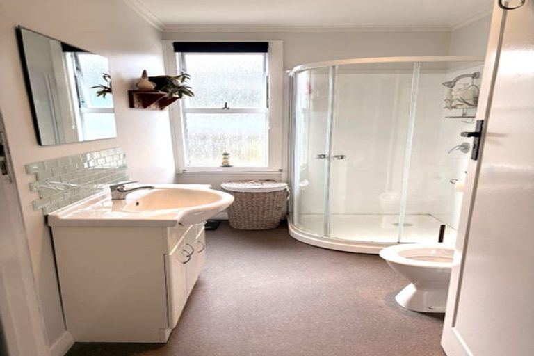 Photo of property in 12 Corbett Street, Hector, 7822