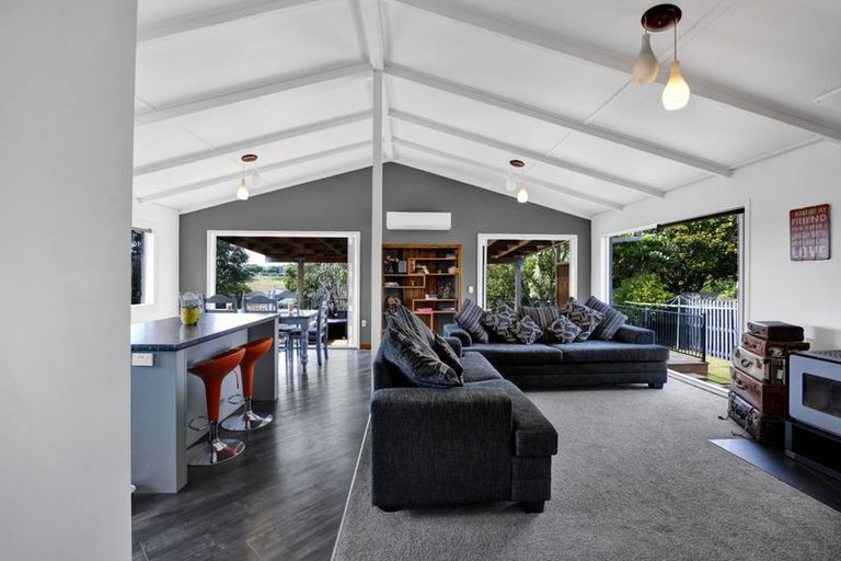 Photo of property in 12 Rennell Street, Frankleigh Park, New Plymouth, 4310