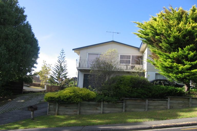 Photo of property in 39 Mcdowell Crescent, Hillcrest, Auckland, 0627