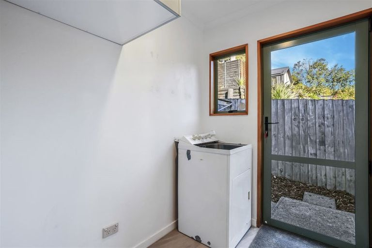 Photo of property in 4 Evans Pass Road, Sumner, Christchurch, 8081
