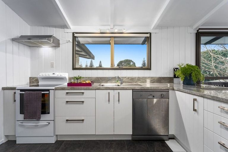 Photo of property in 203 Harbour Road, Ohope, 3121