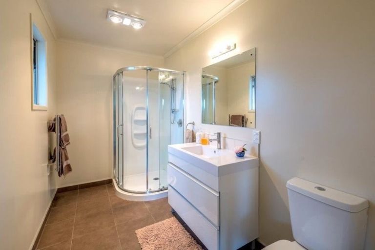 Photo of property in 10 Tarrant Way, Ohau, Levin, 5570