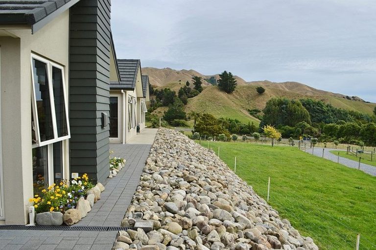 Photo of property in 99 Mickell Road, Hautere, Otaki, 5582