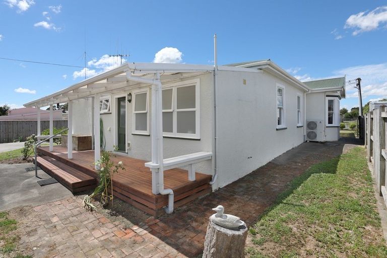 Photo of property in 161 Bridge Street, Bulls, 4818