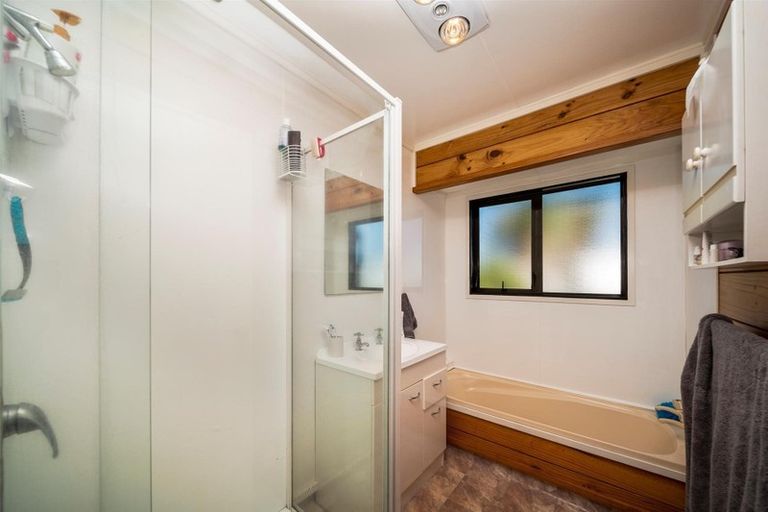 Photo of property in 1 Albert Street, Hawera, 4610