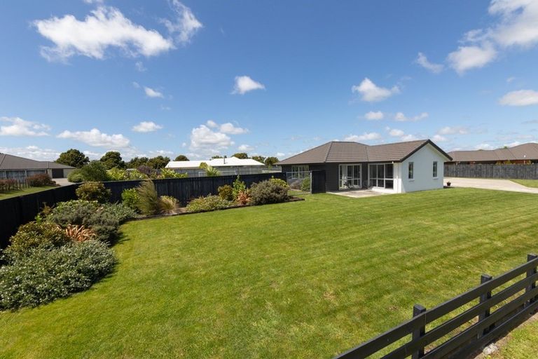 Photo of property in 96 Mount Taylor Drive, Feilding, 4775