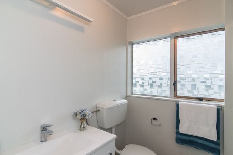 Photo of property in 24b The Track, Plimmerton, Porirua, 5026