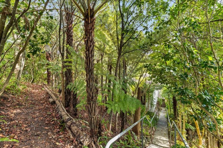 Photo of property in 42 Braemar Road, Castor Bay, Auckland, 0620