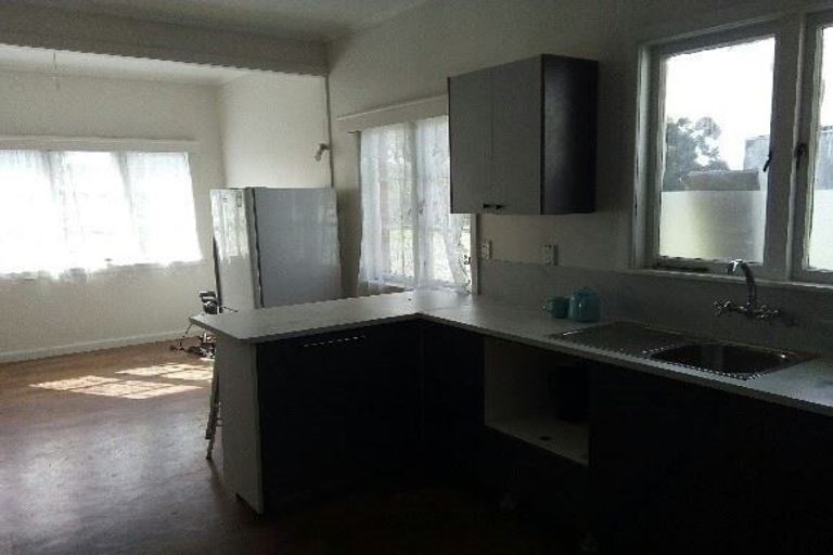 Photo of property in 133 East Tamaki Road, Papatoetoe, Auckland, 2025