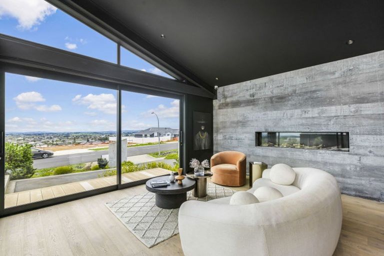 Photo of property in 296 Kitchener Road, Pukekohe, 2120