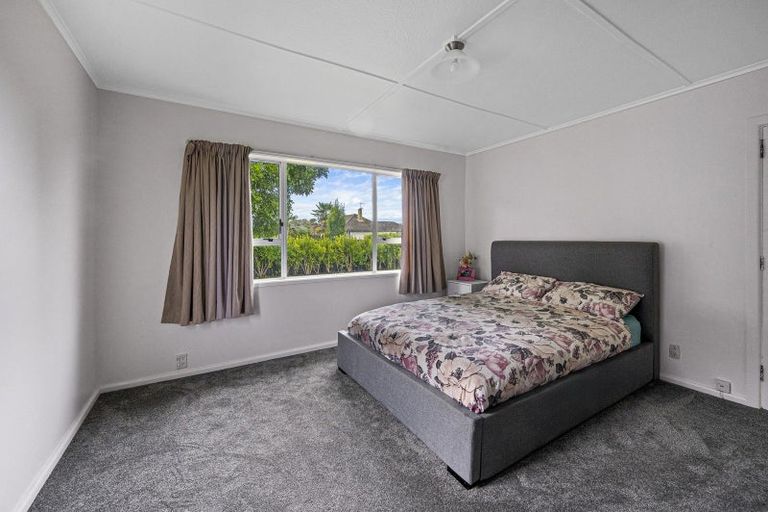 Photo of property in 9 Hillary Crescent, Maraenui, Napier, 4110