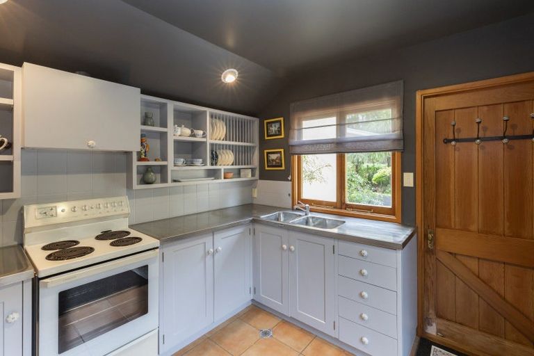 Photo of property in 215 Okuti Valley Road, Little River, 7591