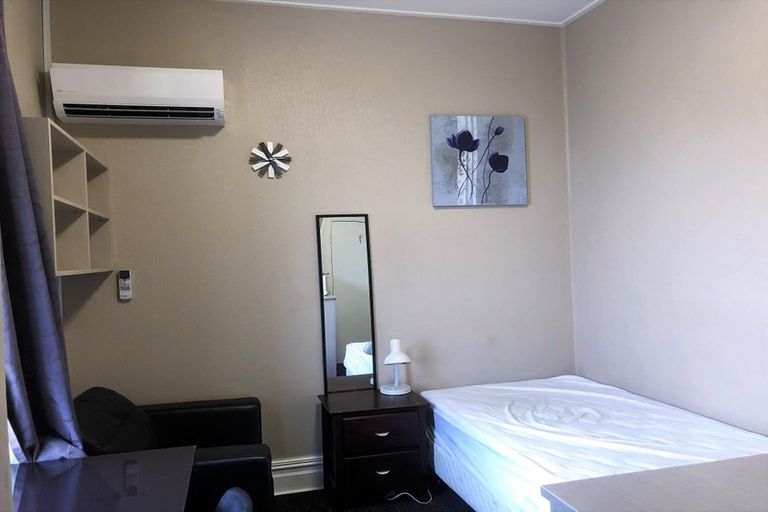 Photo of property in 54 Queen Street, North Dunedin, Dunedin, 9016