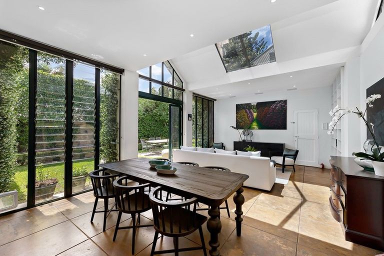 Photo of property in 2 Ruapehu Street, Mount Eden, Auckland, 1024