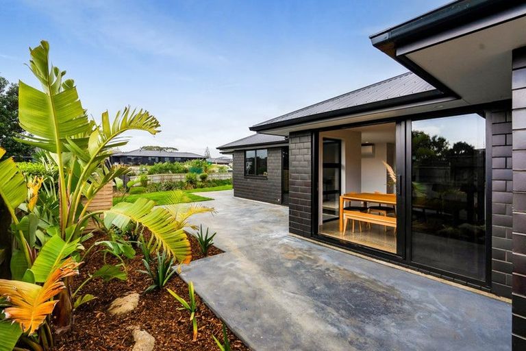 Photo of property in 9b James Drive, Bell Block, New Plymouth, 4312