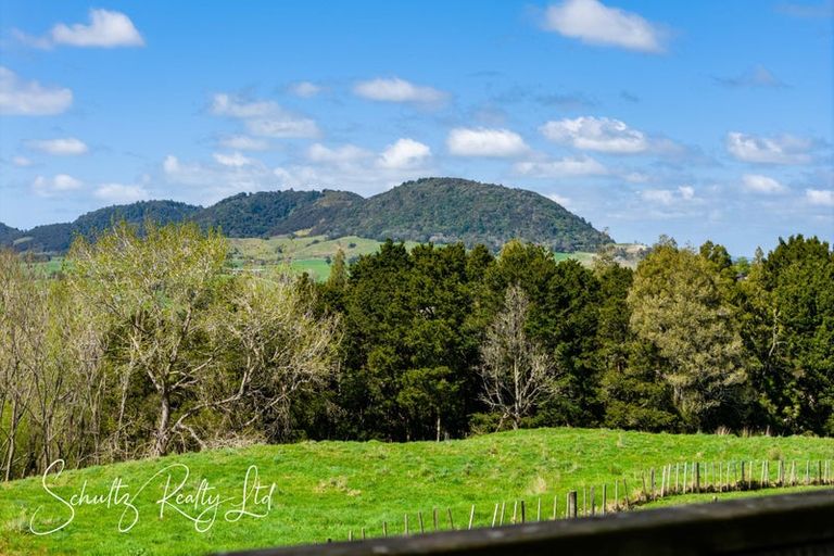 Photo of property in 32 Nikau Lane, Maungaturoto, 0520