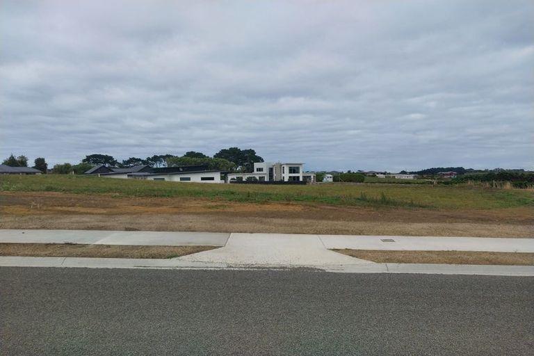 Photo of property in 15 Harakeke Place, Hawera, 4610