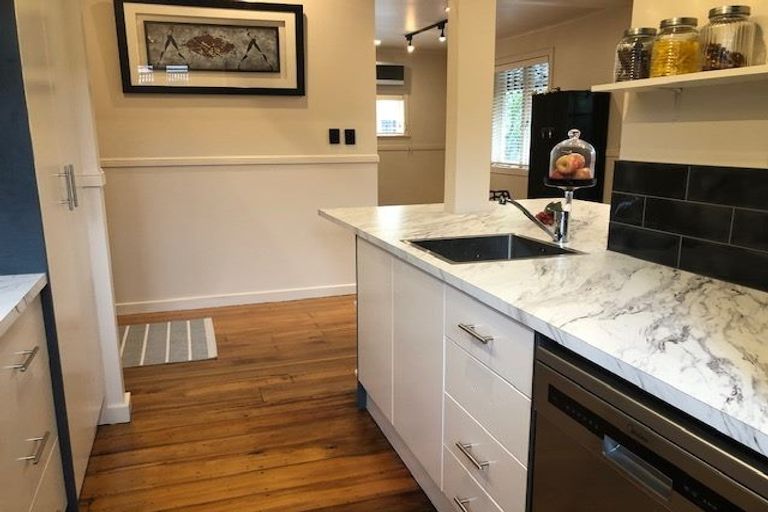 Photo of property in 16 Wilkinson Road, Ellerslie, Auckland, 1060